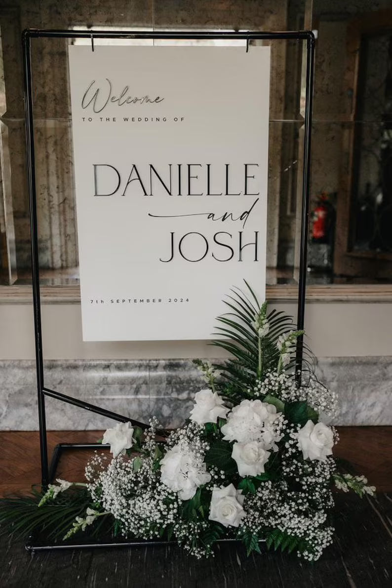 Acrylic Wedding Welcome Sign with 3D Mirror names - Luxury Wedding Reception Signage - Personalised Wedding Welcome Sign, A1, A2, A3