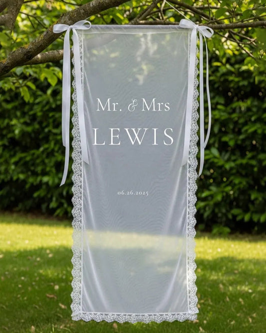 Romantic Sheer Wedding Sign, Linen Wedding Welcome Sign,Modern Outdoor Wedding Banner, Personalized Wedding Decoration,Engagement Party Sign